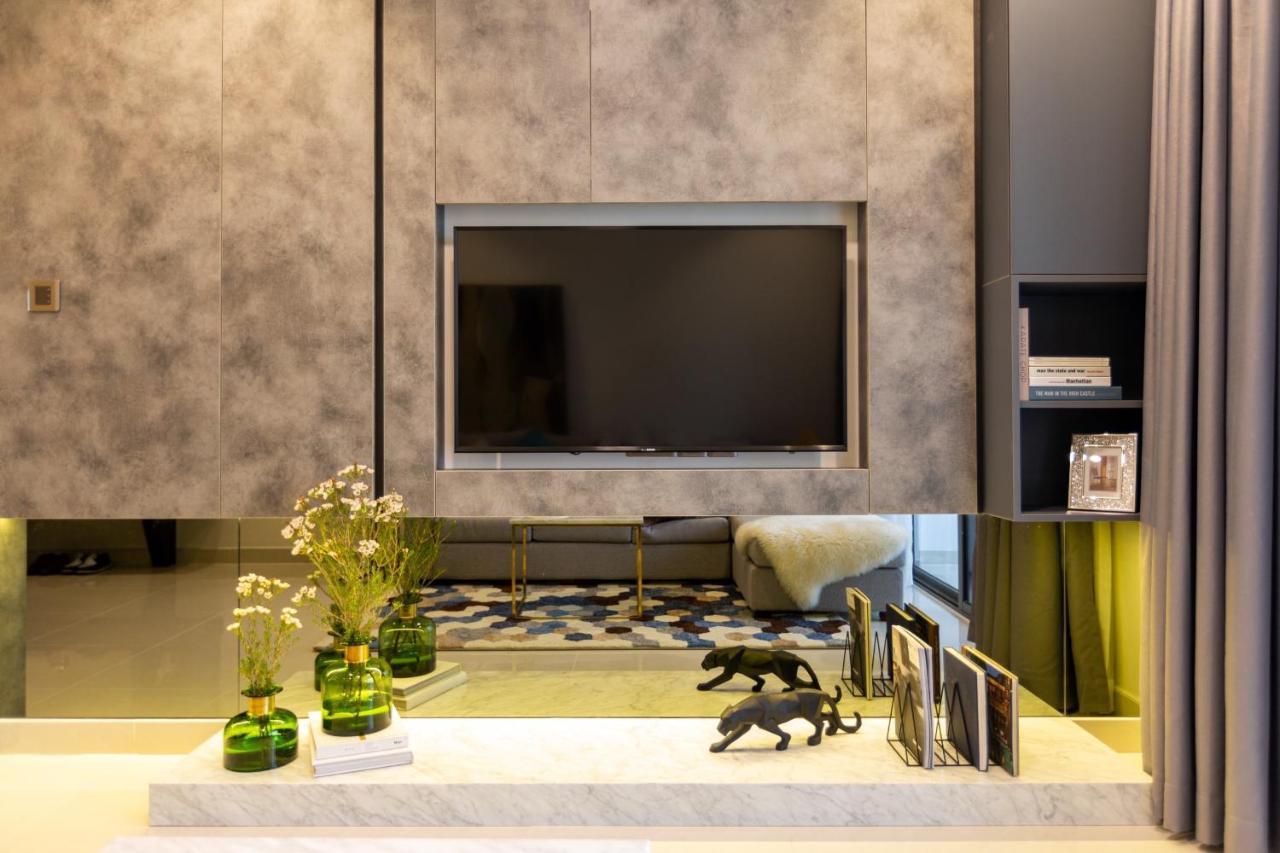 Oui! Oui! Cbd - Rivergate Building Apartamento